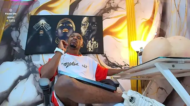 Thomas shelbys online show from February 28, 3:29 am