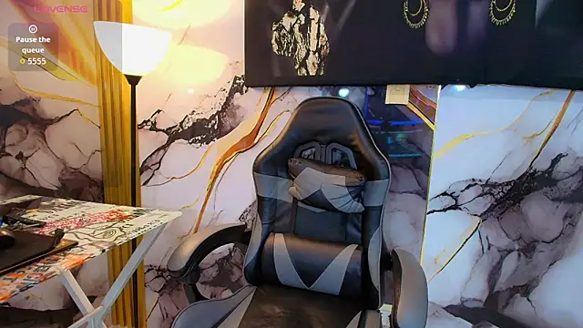 Thomas shelbys online show from March 25, 3:34 am