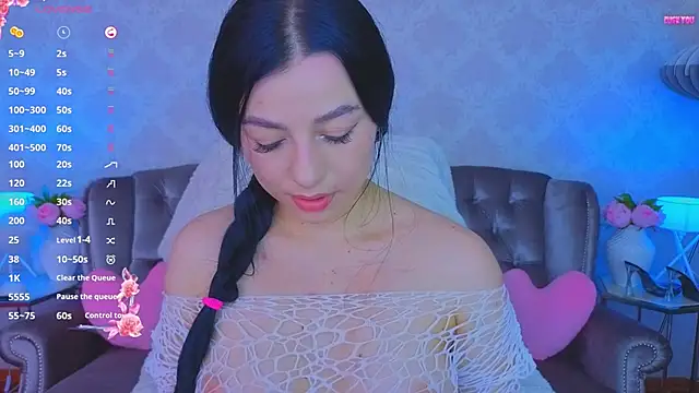 KitnissKiss online show from April 9, 7:41 pm