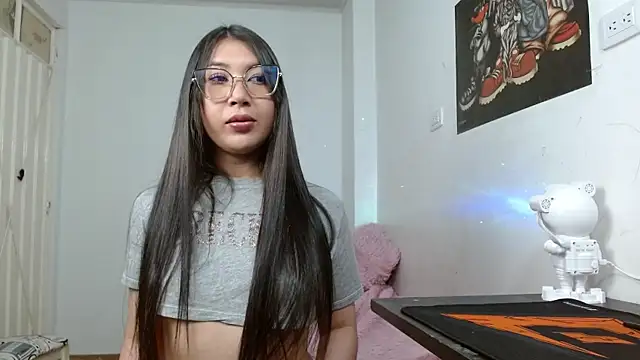 tifanny-squirt online show from October 20, 3:56 pm
