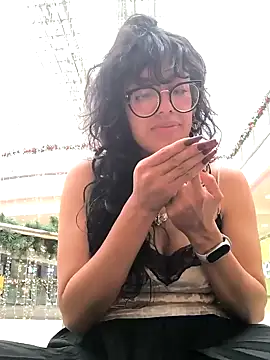 Snapshot of Fun_Everywhere chatting on January 10, 9:10 pm Fun Everywhere online show from January 10, 9:10 pm