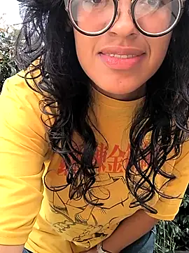 Snapshot of Fun_Everywhere chatting on March 15, 2:55 pm Fun Everywhere online show from March 15, 2:55 pm