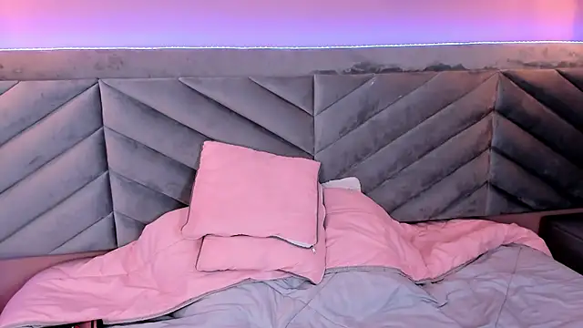 Snapshot of Ary_thompson__ chatting on January 30, 11:13 pm Ary thompson online show from January 30, 11:13 pm