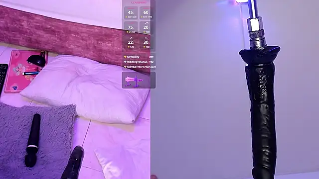 Snapshot of SofiRey_ chatting on February 15, 4:34 pm SofiRey online show from February 15, 4:34 pm
