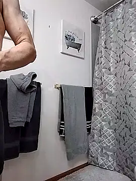 mikeystrong online show from February 16, 9:04 am