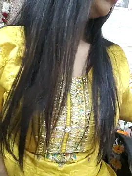 Aradhya-Sharma online show from February 18, 3:10 am