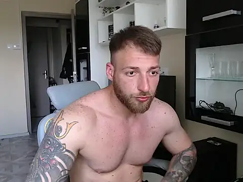 Alusca online show from May 19, 9:37 am