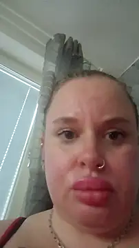 JohannasMishael online show from September 18, 5:04 pm