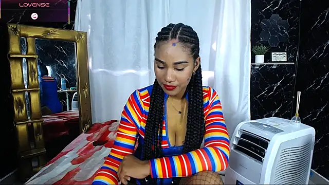 Snapshot of Hillary_queen chatting on November 9, 6:06 pm Hillary queen online show from November 9, 6:06 pm