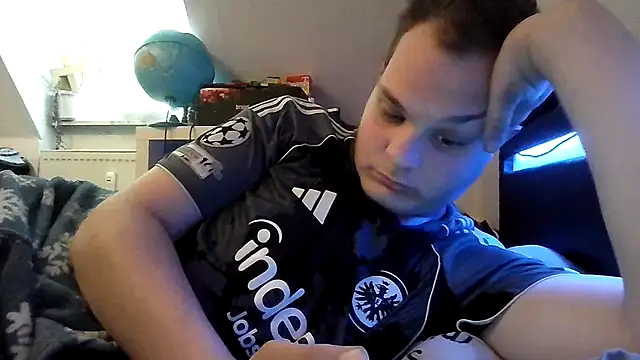 Nicolasjlhkjzl online show from May 3, 8:31 am