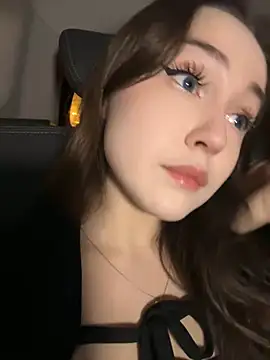 Snapshot of Peachy_Dream chatting on January 16, 9:51 pm Peachy Dream online show from January 16, 9:51 pm