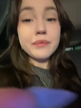 Snapshot of Peachy_Dream chatting on March 10, 10:02 pm Peachy Dream online show from March 10, 10:02 pm