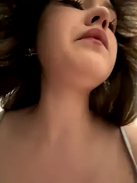 Snapshot of Peachy_Dream chatting on September 29, 6:13 pm Peachy Dream online show from September 29, 6:13 pm