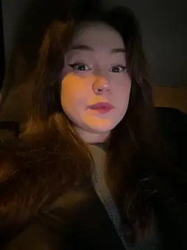 Snapshot of Peachy_Dream chatting on October 9, 6:39 pm Peachy Dream online show from October 9, 6:39 pm