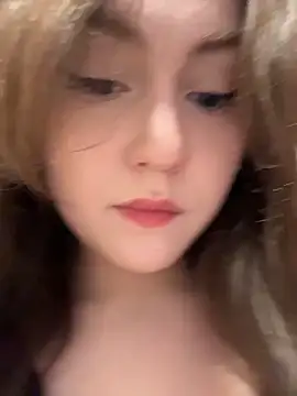 Peachy Dream online show from May 13, 6:16 pm