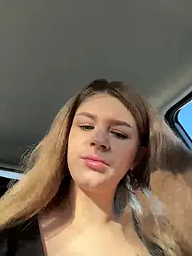 Love Bri online show from February 21, 10:39 am