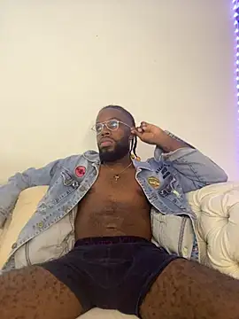 Jacksonking27 online show from April 7, 11:15 pm