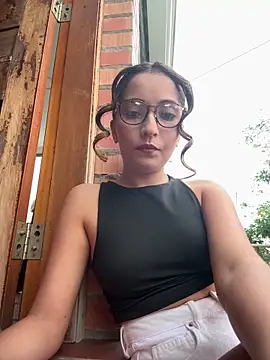 Penelope-Hot online show from April 17, 9:07 pm