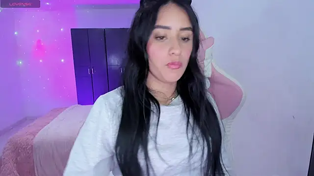 Tinylottie online show from April 17, 11:08 pm