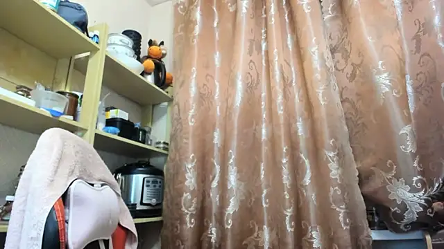 Seductive She Wolf online show from March 7, 8:39 pm