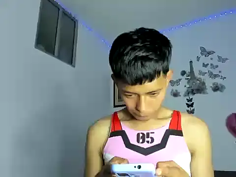 horny pair online show from April 3, 1:58 am