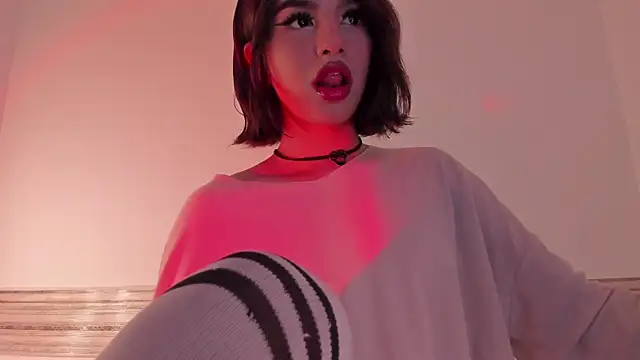 Sophia Cambpell online show from March 14, 9:09 pm