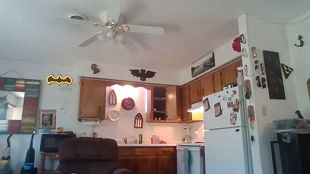 Sluttycouple2408 online show from October 9, 6:50 pm