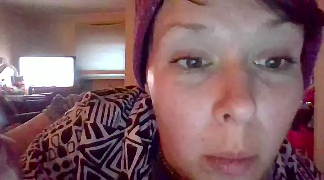 KatieBARBiE98 online show from December 16, 9:20 pm