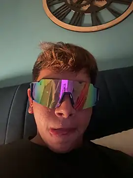 calleaaaa online show from October 23, 10:14 am