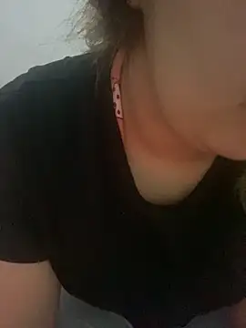 yassminsexy22 online show from February 5, 7:18 pm