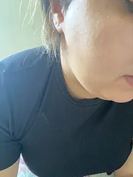 yassminsexy22 online show from March 28, 11:21 am