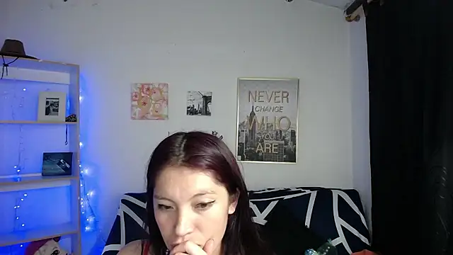 Sian  1 online show from December 2, 7:27 pm
