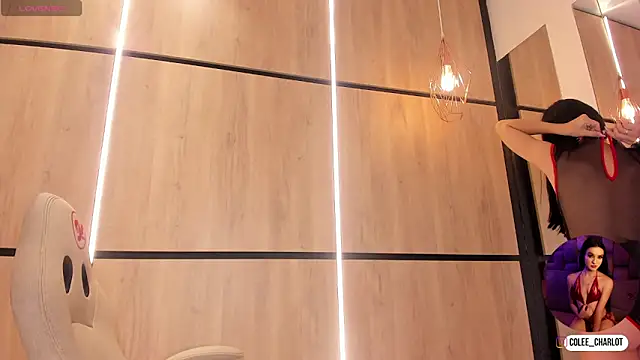 Snapshot of charlotte_colee chatting on October 30, 11:33 am charlotte colee online show from October 30, 11:33 am