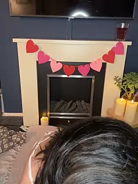 Snapshot of NaomiSquirts chatting on February 14, 12:30 am NaomiSquirts online show from February 14, 12:30 am