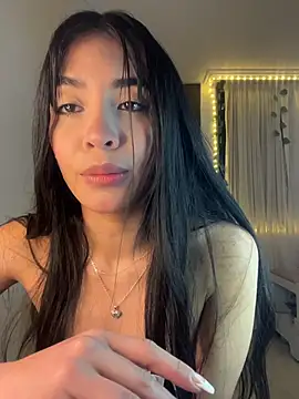 lina pink online show from February 27, 1:49 am