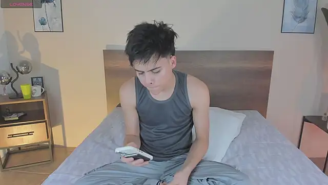 justinbiler online show from September 11, 12:27 pm