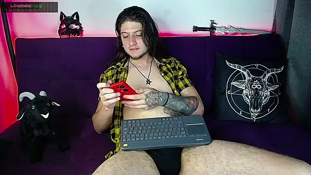 blckwolf 6 online show from March 4, 12:39 am