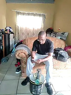 Sgeme325is online show from December 24, 9:50 am