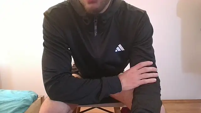 Snapshot of Turkboy_17 chatting on January 26, 2:30 pm Turkboy 17 online show from January 26, 2:30 pm