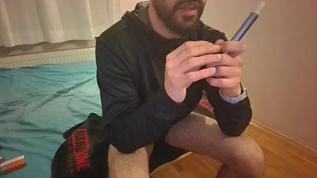 Snapshot of Turkboy_17 chatting on March 20, 5:58 pm Turkboy 17 online show from March 20, 5:58 pm