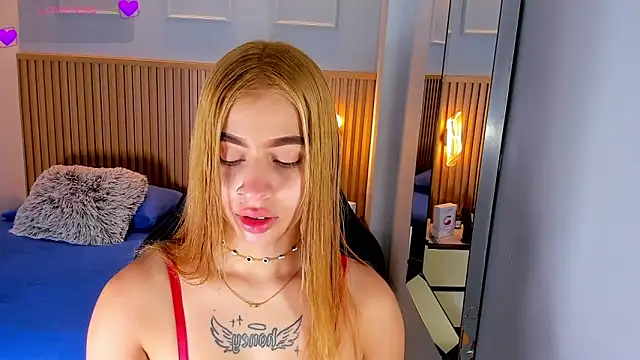 LUCYAMARS1 online show from October 22, 12:27 pm