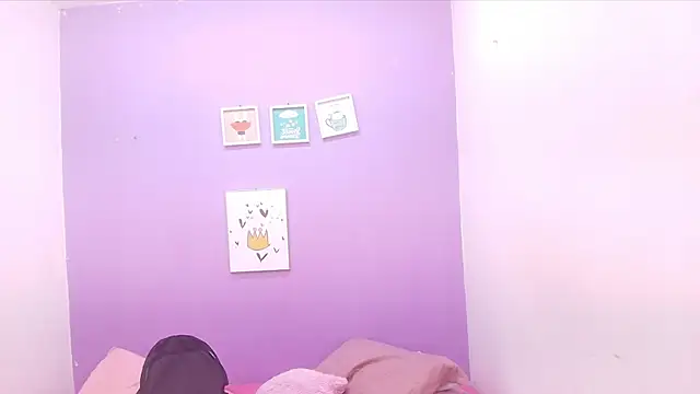 Snapshot of veronica_sinner_ chatting on January 11, 11:56 am veronica sinner online show from January 11, 11:56 am