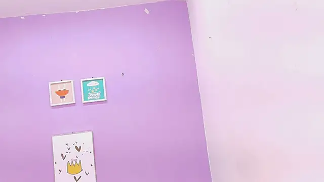 Snapshot of veronica_sinner_ chatting on February 7, 11:56 am veronica sinner online show from February 7, 11:56 am