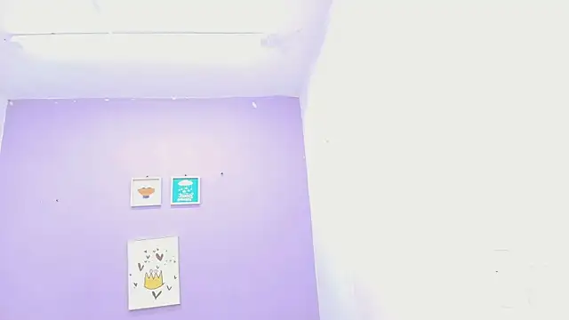 Snapshot of veronica_sinner_ chatting on March 7, 12:01 pm veronica sinner online show from March 7, 12:01 pm