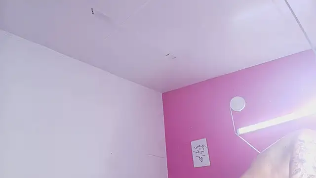 Snapshot of veronica_sinner_ chatting on September 11, 11:54 am veronica sinner online show from September 11, 11:54 am