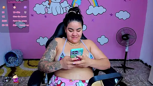 Sharon hils online show from March 5, 1:18 pm