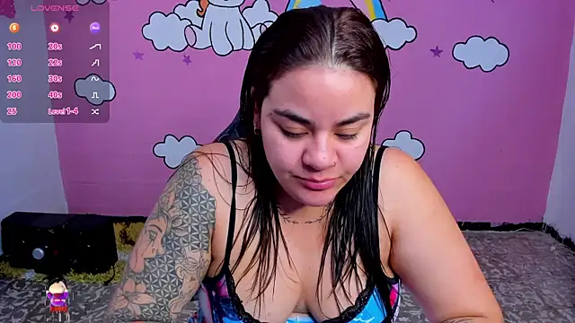 Sharon hils online show from March 20, 4:12 pm