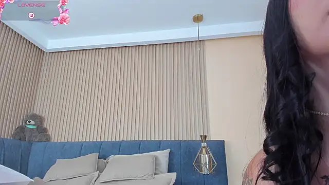 Snapshot of kathecute__ chatting on February 6, 1:54 am kathecute online show from February 6, 1:54 am