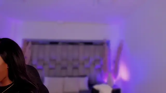 ChaynnaCooper online show from March 7, 4:20 am