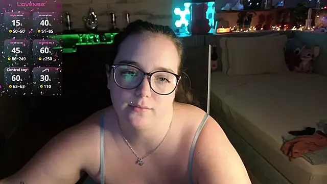 Kimberly-Caprice online show from March 11, 7:53 pm